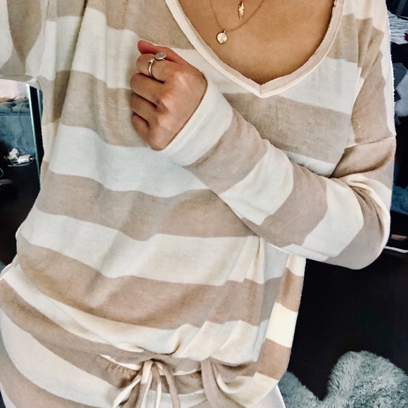 ◾️Ceci Sleep wear set Beige - Picture 5 of 7